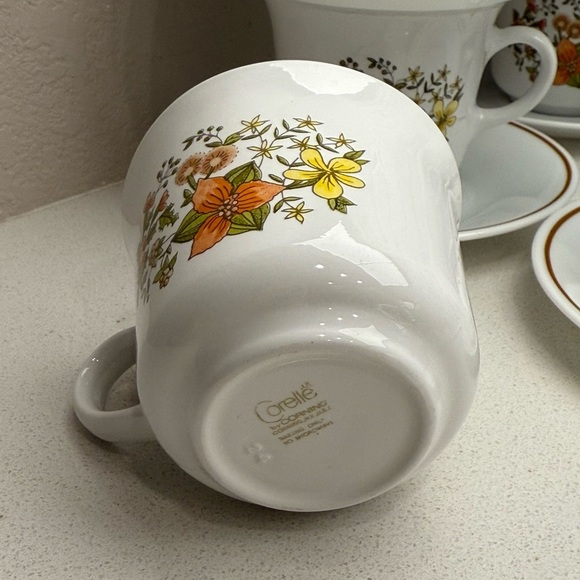 Vintage Corelle Indian Summer Cups and Saucers 1970s 1980s - Picture 6 of 9